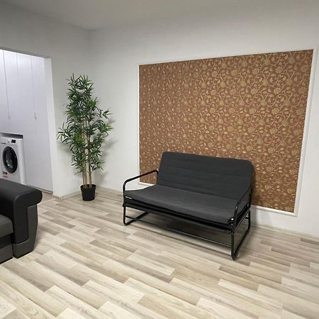 Grove Apartment Buzau Exterior photo