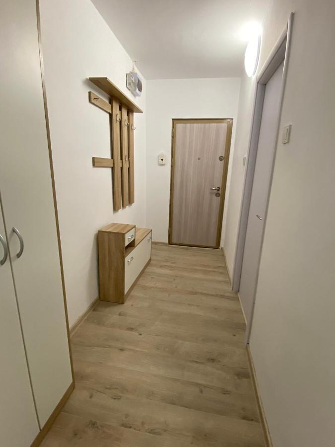 Grove Apartment Buzau Exterior photo