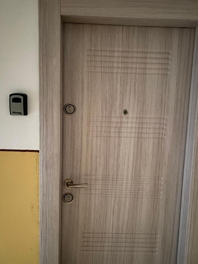 Grove Apartment Buzau Exterior photo